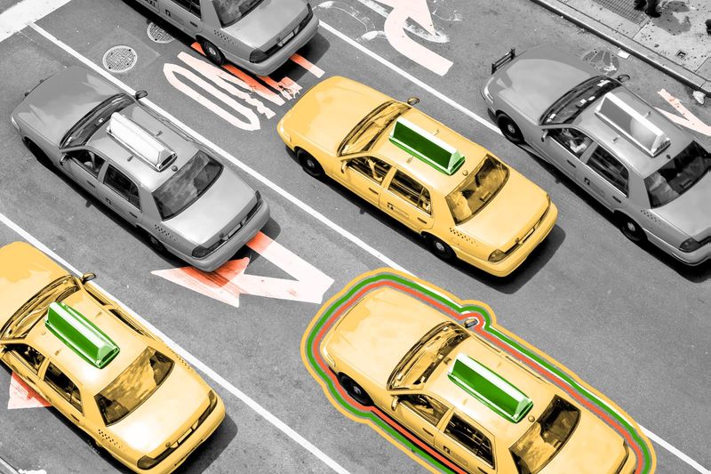 Early NYC taxis were red and green.